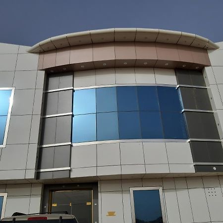 Daaralsharq For Residential Units Rijád Kültér fotó